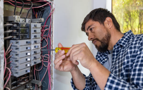 Best Affordable Emergency Electrician  in Tiger Point, FL
